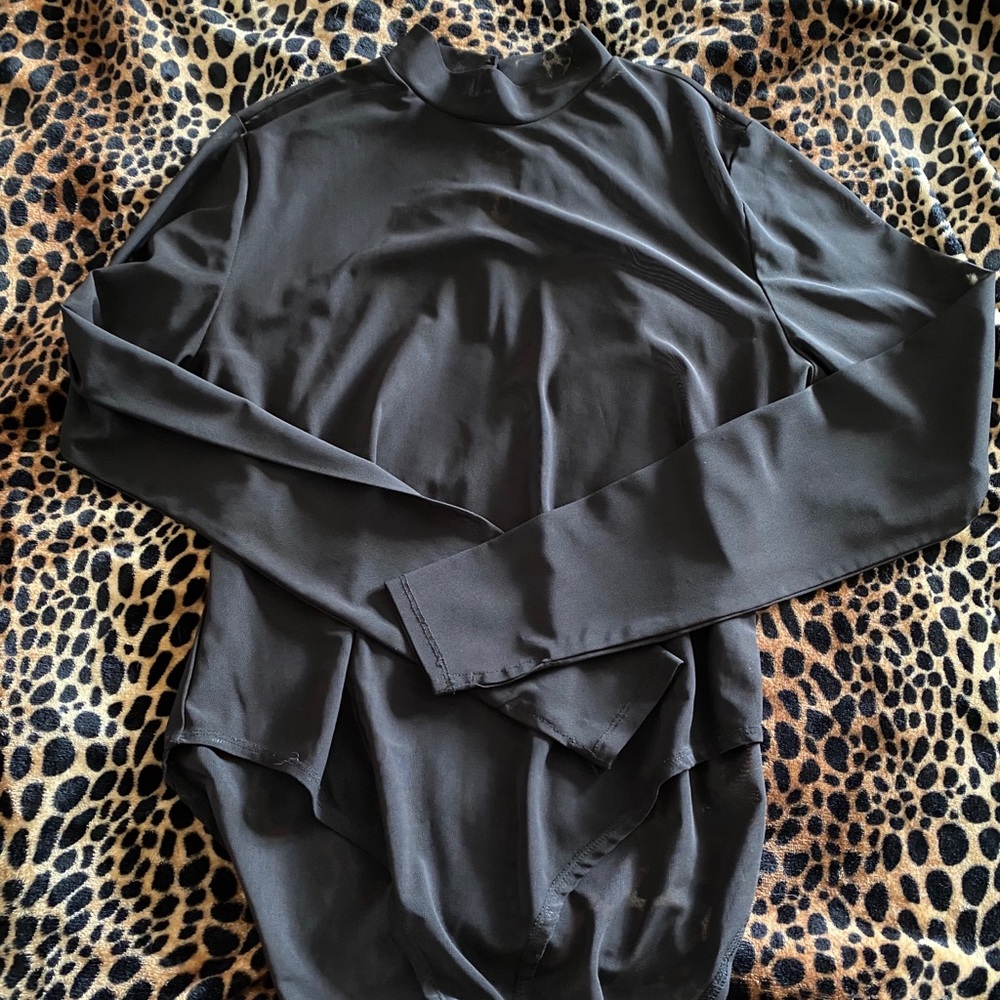 CHARLOTTE RUSSE BODYSUIT
